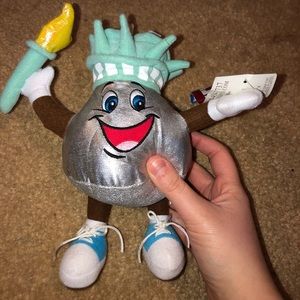 Hersey kiss Statue of Liberty stuff animal